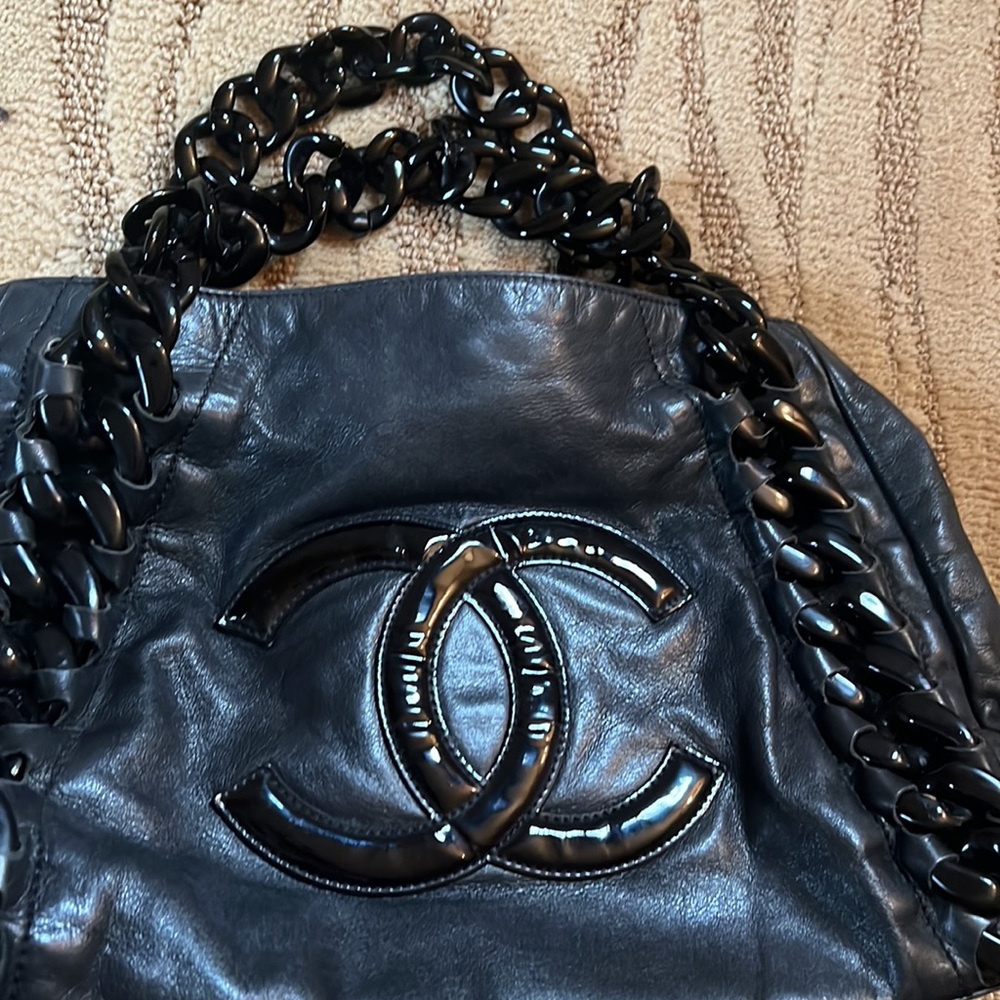 Chanel Bag - Picture 9 of 10
